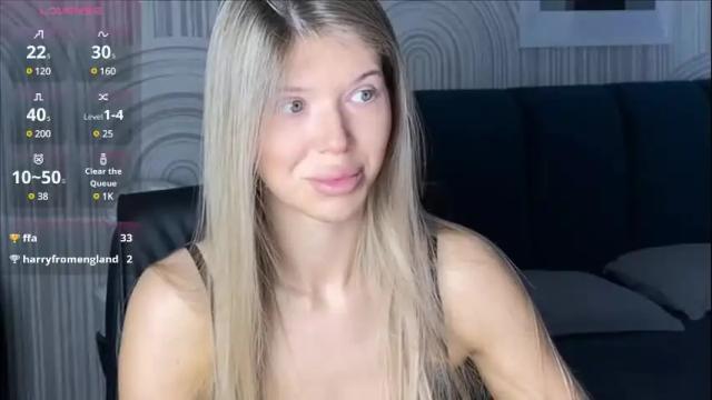 Image 6 of vivian_evans_ Stream on Chaturbate on 13 days ago