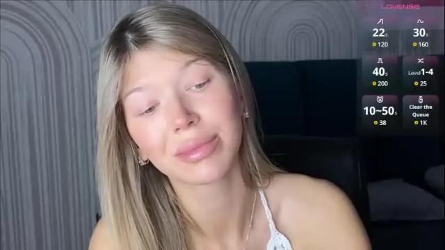 Image 10 of vivian_evans_ Stream on Chaturbate on 10 days ago