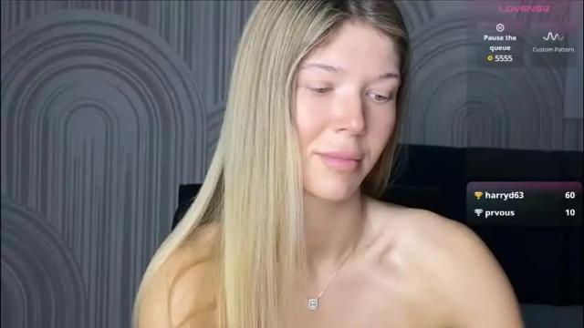 Image 8 of vivian_evans_ Stream on Chaturbate on 2 months ago