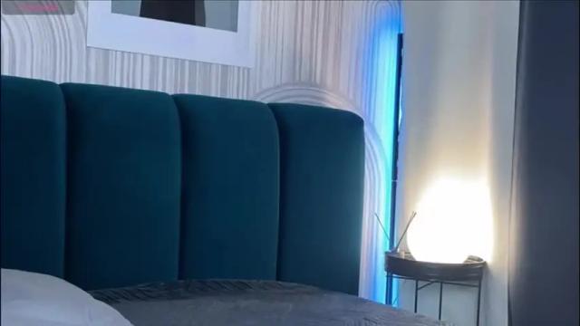 Image 12 of vivian_evans_ Stream on Chaturbate on 2 months ago