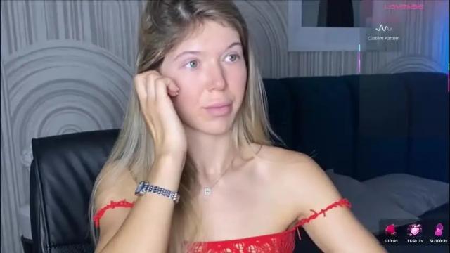 Image 7 of vivian_evans_ Stream on Chaturbate on 2 months ago
