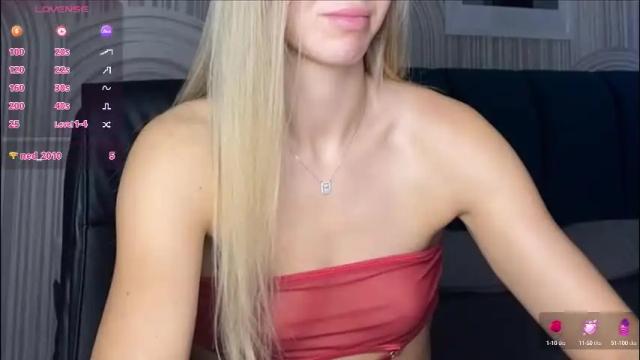 Image 2 of vivian_evans_ Stream on Chaturbate on 1 month ago