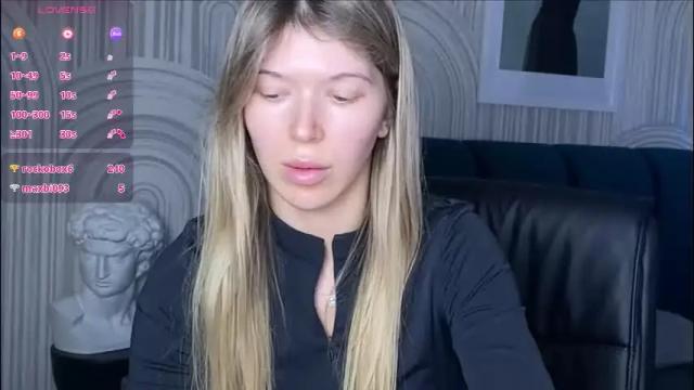 Thumbnail 1, vivian_evans_'s Stream at Chaturbate, 1 month ago