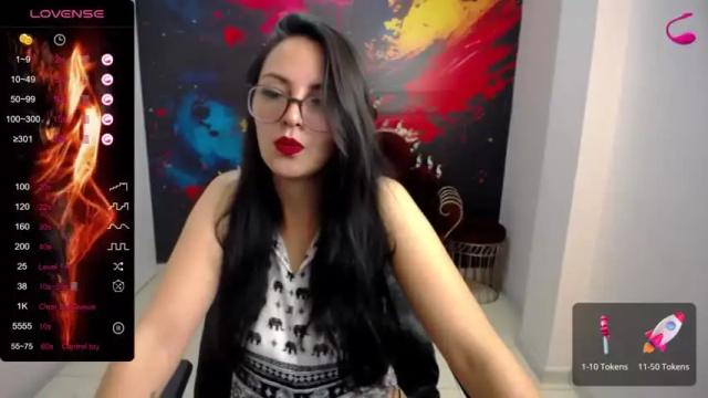 Thumbnail 2, vivian_giraldo's Stream at Chaturbate, 18 months ago