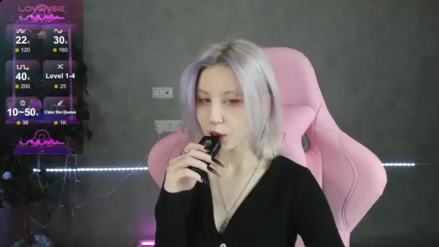 Image 3 of vivian_got Stream on Chaturbate on 14 months ago