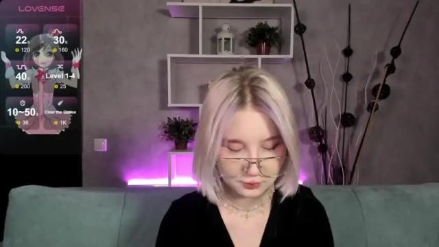 Image 7 of vivian_got Stream on Chaturbate on 13 months ago