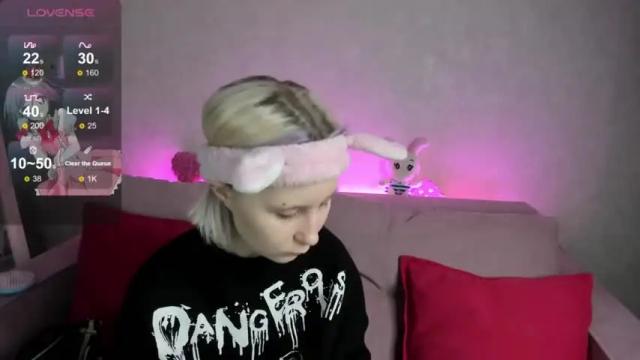 Image 4 of vivian_got Stream on Chaturbate on 13 months ago