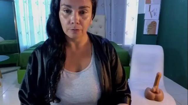 Thumbnail 1, vivian_milfpaint's Stream at Chaturbate, 2 months ago