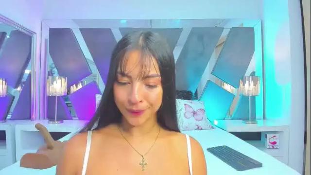Image 12 of vivian_monroe Stream on Chaturbate on 23 days ago