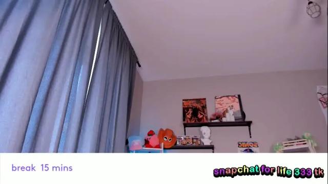 Image 6 of vivian_qwerty Stream on Chaturbate on 1 month ago