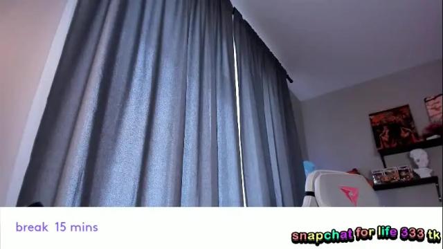 Image 6 of vivian_qwerty Stream on Chaturbate on 9 days ago
