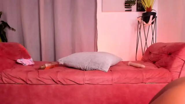 Image 7 of vivian_sanchez_18 Stream on Chaturbate on 19 months ago