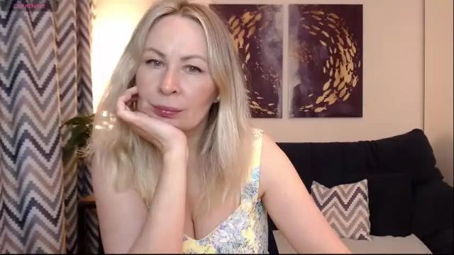 Image 10 of vivian_soul Stream on Chaturbate on 25 days ago