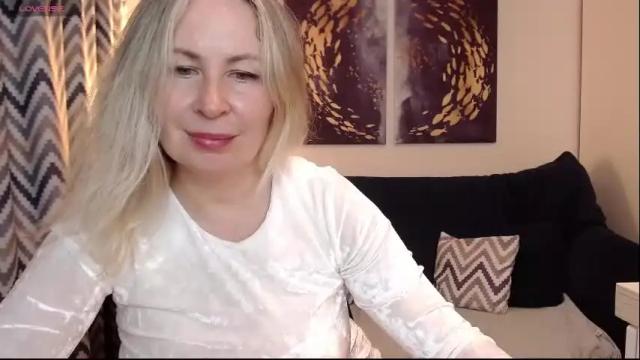 Image 10 of vivian_soul Stream on Chaturbate on 4 days ago