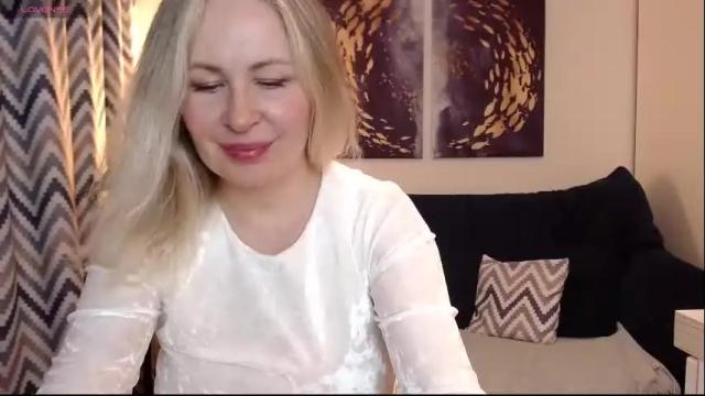 Image 12 of vivian_soul Stream on Chaturbate on 4 days ago