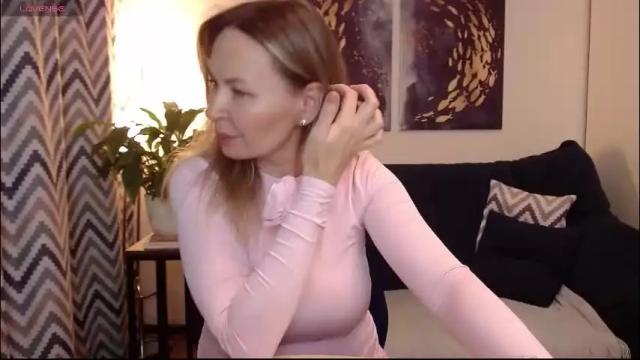 Image 12 of vivian_soul Stream on Chaturbate on 20 hours ago