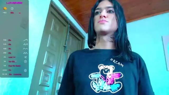 Image 6 of viviana1v Stream on Chaturbate on 25 months ago
