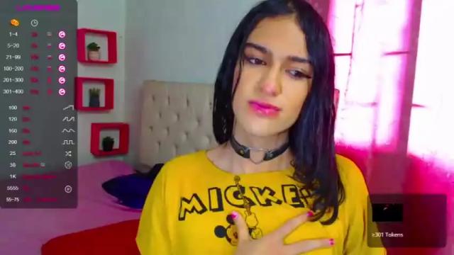 Image 6 of viviana1v Stream on Chaturbate on 25 months ago