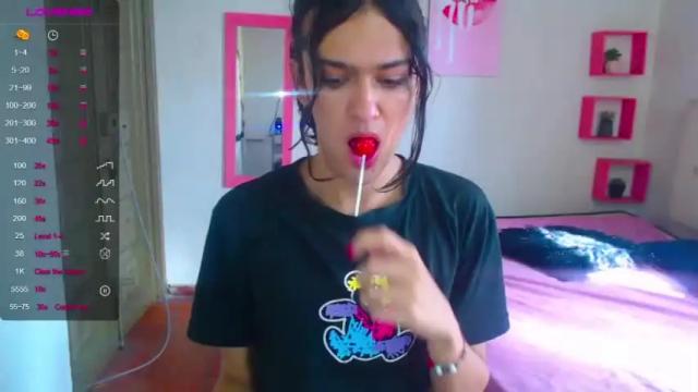 Image 6 of viviana1v Stream on Chaturbate on 25 months ago