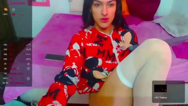 Image 3 of viviana1v Stream on Chaturbate on 25 months ago