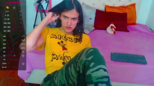 Image 12 of viviana1v Stream on Chaturbate on 24 months ago