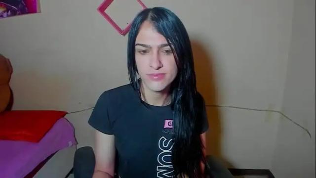 Image 2 of vivianalatin Stream on Chaturbate on 1 month ago