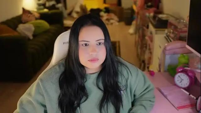 Image 2 of vivianaortega Stream on Chaturbate on 19 days ago