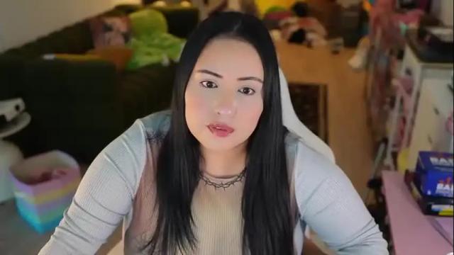 Image 4 of vivianaortega Stream on Chaturbate on 10 days ago