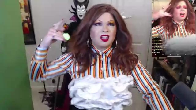 Image 3 of vivianfrost Stream on Chaturbate on 4 months ago