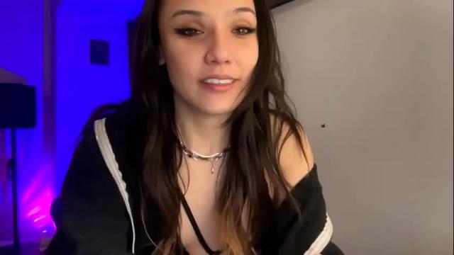 Image 3 of vivianitefalls Stream on Chaturbate on 2 months ago