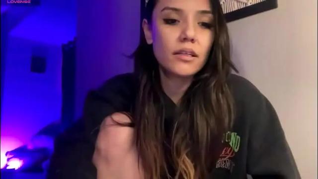 Image 4 of vivianitefalls Stream on Chaturbate on 4 months ago