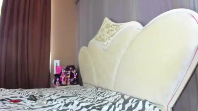 Image 6 of vivianmiller_ Stream on Chaturbate on 1 month ago