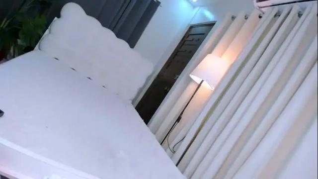 Image 8 of viviarmani Stream on Chaturbate on 1 month ago