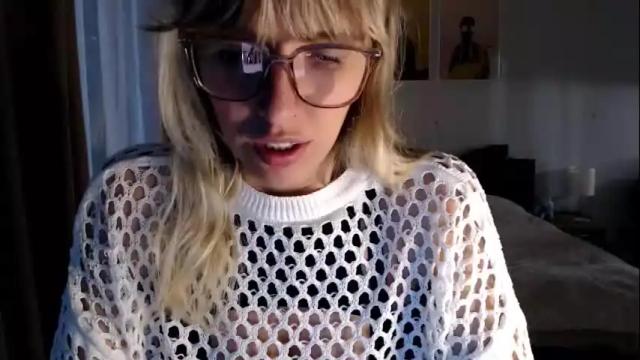 Image 7 of vivica_coke Stream on Chaturbate on 2 months ago