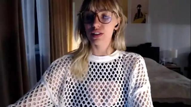 Image 8 of vivica_coke Stream on Chaturbate on 2 months ago