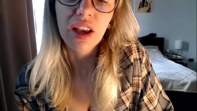 Image 2 of vivica_coke Stream on Chaturbate on 2 months ago