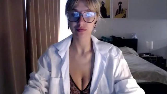 Thumbnail 1, vivica_coke's Stream at Chaturbate, 1 month ago