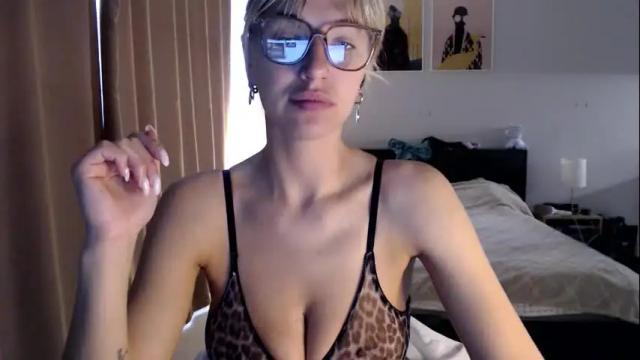 Thumbnail 2, vivica_coke's Stream at Chaturbate, 1 month ago