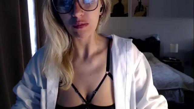 Thumbnail 1, vivica_coke's Stream at Chaturbate, 1 month ago