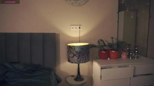 Image 10 of vivid_girls Stream on Chaturbate on 1 month ago