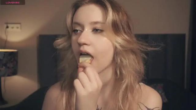 Thumbnail 1, vivid_girls's Stream at Chaturbate, 1 month ago