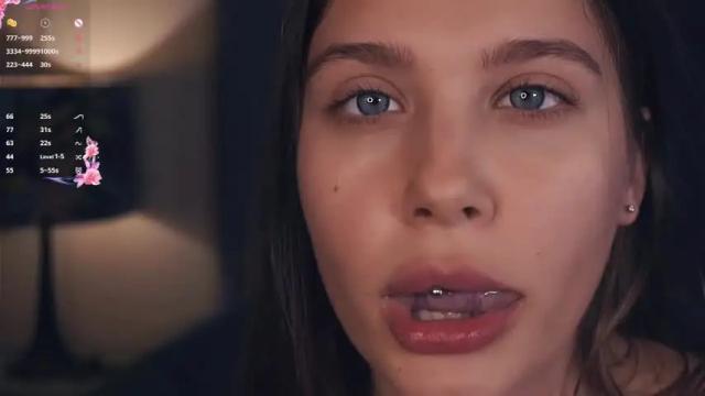 Image 11 of vivid_girls Stream on Chaturbate on 12 days ago