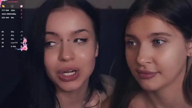 Image 11 of vivid_girls Stream on Chaturbate on 10 days ago