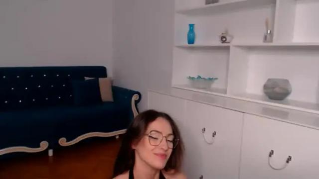 Image 7 of vivienneclement Stream on Chaturbate on 2 months ago