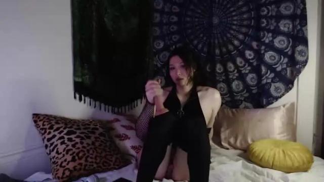 Thumbnail 2, vixen_bellatrix's Stream at Chaturbate, 23 months ago