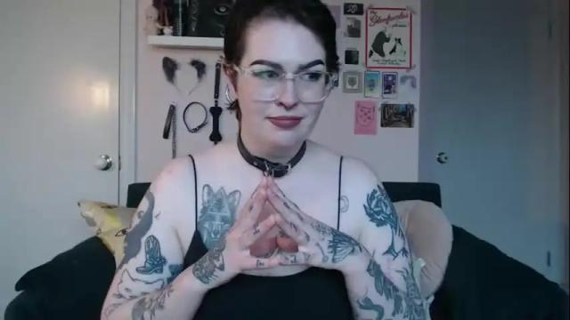 Image 12 of vixinvvitch Stream on Chaturbate on 2 months ago