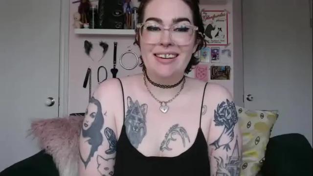 Image 4 of vixinvvitch Stream on Chaturbate on 1 month ago