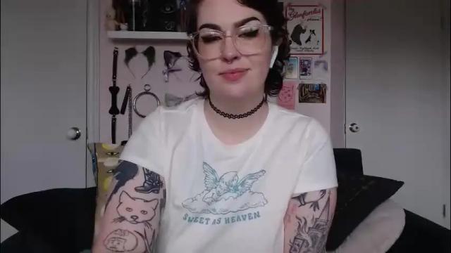 Image 2 of vixinvvitch Stream on Chaturbate on 5 months ago