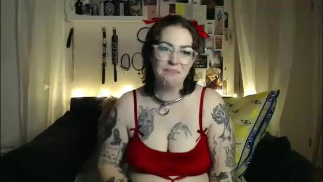 Image 6 of vixinvvitch Stream on Chaturbate on 16 days ago