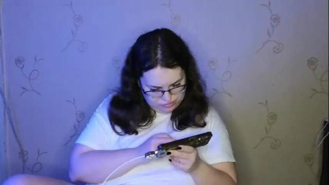 Image 3 of vladacandy Stream on Chaturbate on 1 month ago